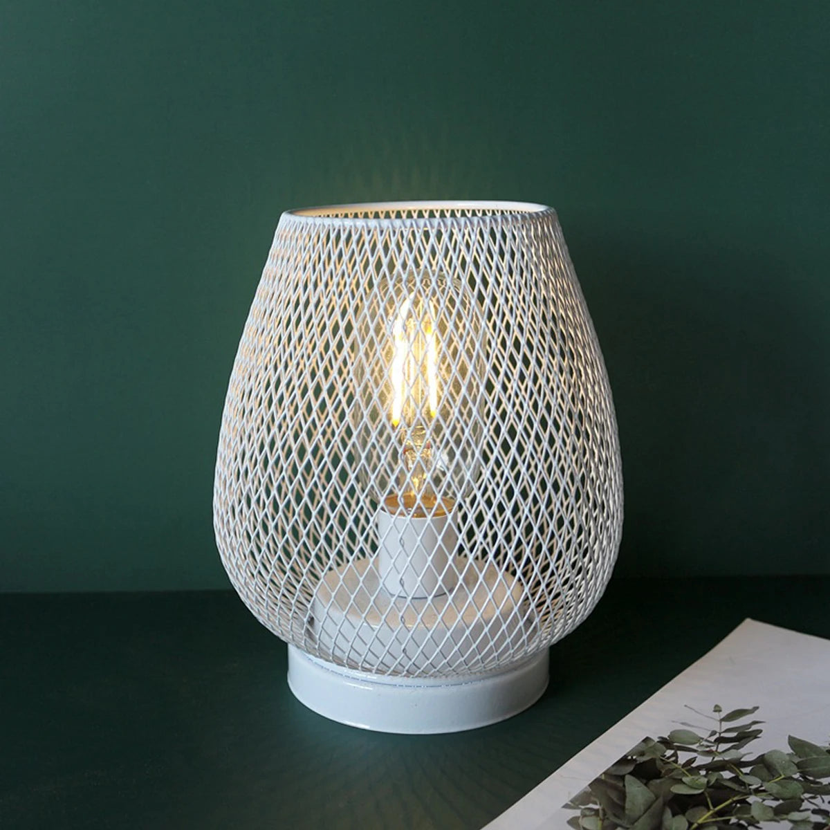 Industrial Birdcage Table Lamp – Retro Iron Geometric LED Night Light