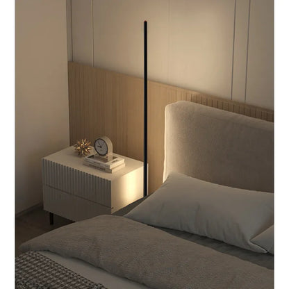 Minimalist Aluminum LED Floor Lamp – Modern Standing Light