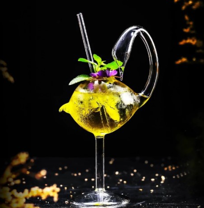 Creative Glass Swan Juice Cup and Spiral Cocktail Glass