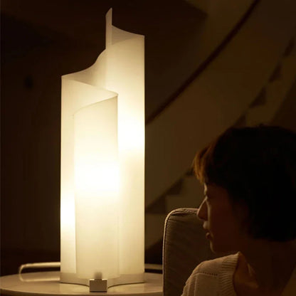 Nordic Floor Lamps Designer Modern Minimalist Glacier Flowing Light Desk Lamp  Artistic Desk Lamp Bedside Lamp