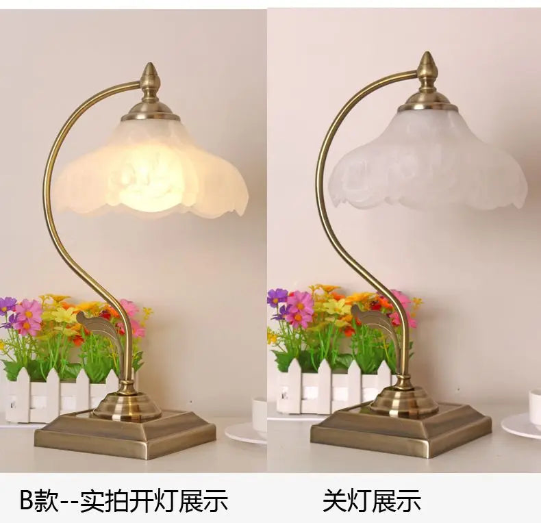Pastoral Flower Table Lamp – Vintage Antique Metal Desk Light for Bedroom & Study