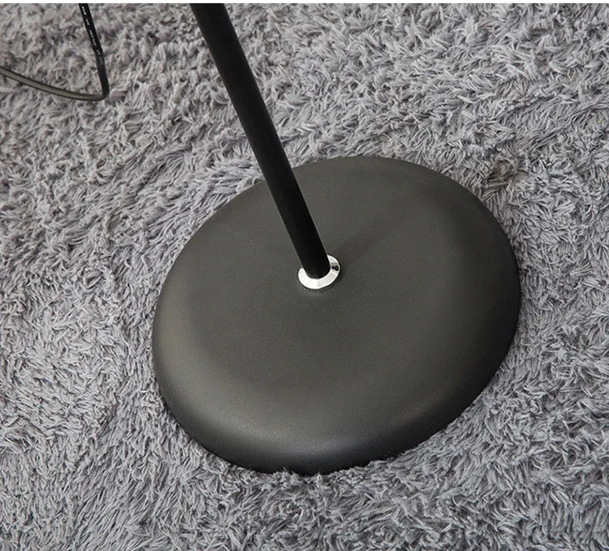 Creative LED Floor Lamp Black White Lamp Body Is Suitable For Indoor Lighting Decorative Lamp In Living Room, Bedroom And Study