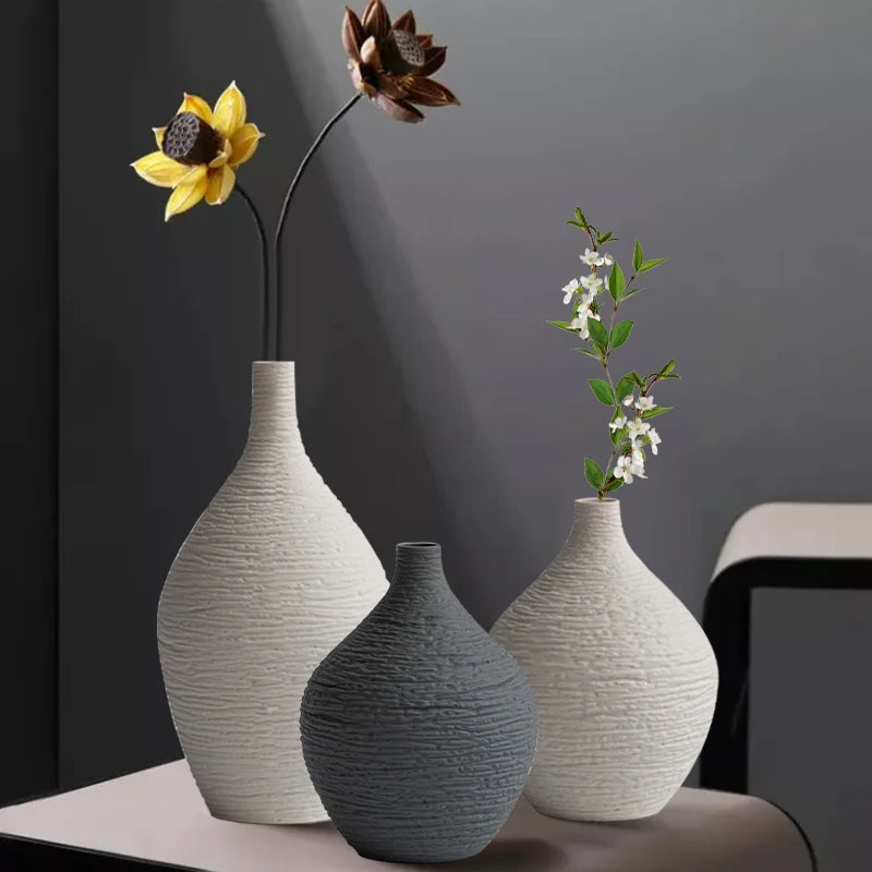 Nordic Slim Neck Ceramic Vase