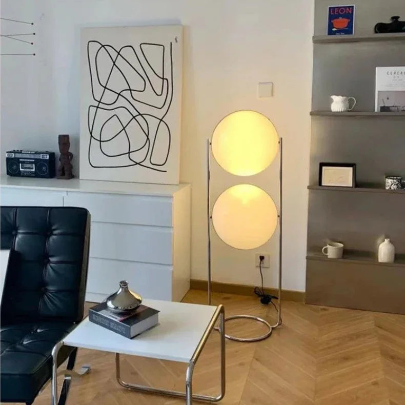 Italy Designer Led Floor Lamp White Ball 2.8 Stand Light for Living Room Hotel Led Chrome Metal Sofa Side Lounge Decoration Lamp