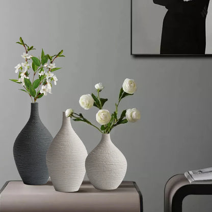 Nordic Slim Neck Ceramic Vase