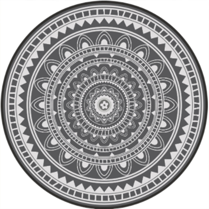 Nordic Style Round Living Room Carpet, Water-Resistant