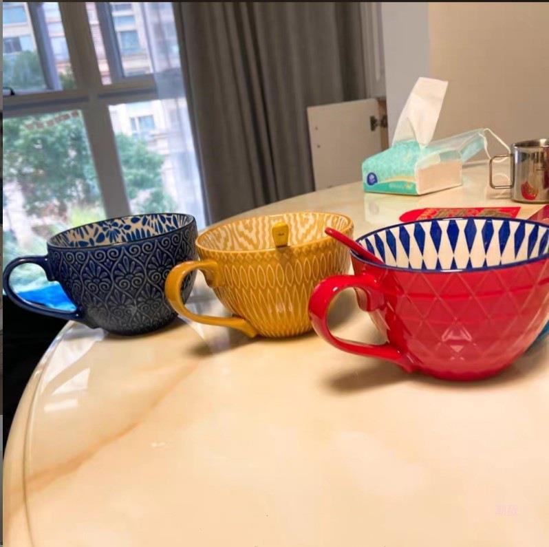 Artistic Ceramic Breakfast Mug - Large Capacity Cup