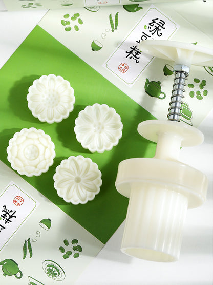 Daisy Mooncake Mold and Press for Home Baking