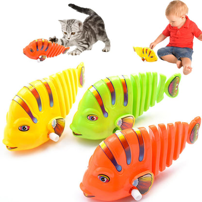 Panmall 3PCS Clockwork Swinging Cartoon Fish Toys Plastic Wind-Up Wiggle Fish Toys Clockwork Swinging Cartoon Toy Fish 360° Rotating Wind-Up Wiggle Fish Toys Creative Wind-Up Childrens Toys