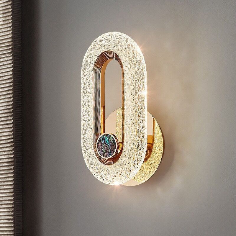 Chic Minimalist Wall Lamp