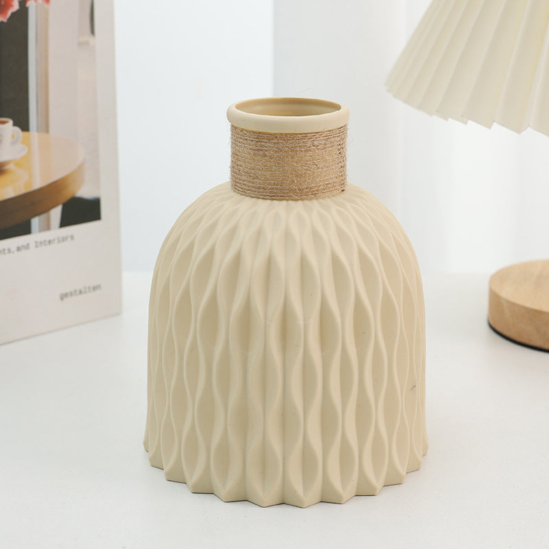 Nordic Style Durable Plastic Flower Vase for Home Decor