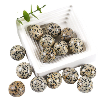 Natural Spotted Stone Decorative Pebble for Aquariums
